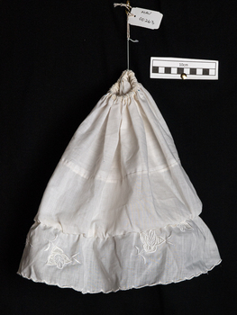 Clothing, lady's white cotton mop cap