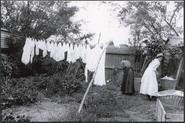 Washing Day at 'Law Muir Den' Mrs J L Smith c1910