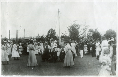 Maypole Dance 1890 F6 1