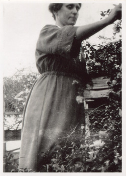 Frieda Rietmann (3 of 4)