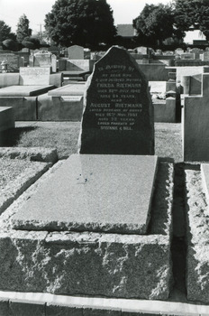 Cheltenham New Cemetery  August 1951 Frieda 1942 (2 of 2)