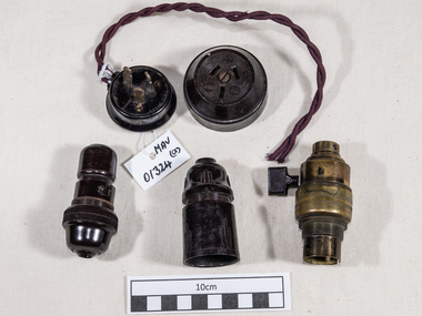 Electrical, fittings 3 bakelite 1 brass c1930, c1931