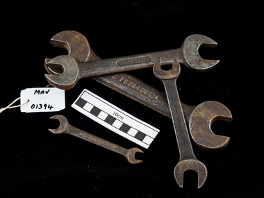 Tools, Spanners graduated Large x4  c1950, c1950