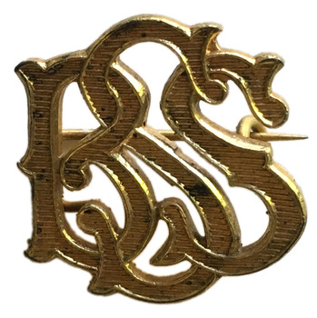 Badge with the initials BSS.