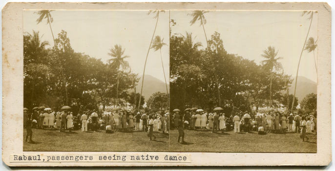 11	Rabaul, passengers seeing native dance
