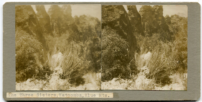 9	The Three Sisters, Katoomba, Blue Mts.