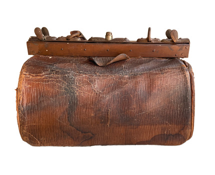 Nurse Warburton's Gladstone bag.