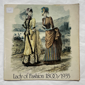 Lady of Fashion 1800 /1935