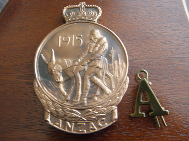 Medallion, Australian and New Zealand Military Forces, Mid 20th Century