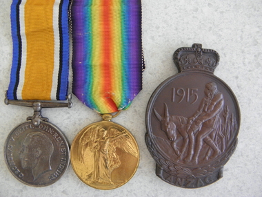 Medals 397 H U Naylor, Early 20th Century and Late 20 Century