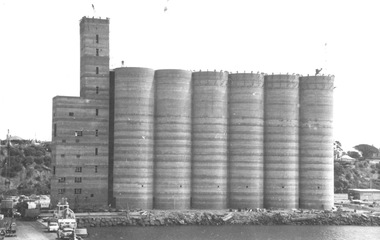 Photograph - Photograph - grain silos, Portland, n.d
