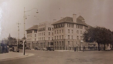 Photograph - Photograph - St Kilda Road, Melbourne, Esther Winifred Hall, 1934