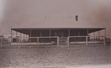 Photograph - Photograph - homestead, 1920, 1920