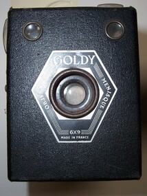 Functional object - Camera - Format - 6x9, "Goldy Box Camera", 1946