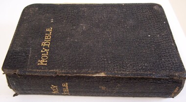 Book - Bible, Holy Bible, 1900