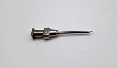 Functional object - Veterinary Syringe - needle, 1900s