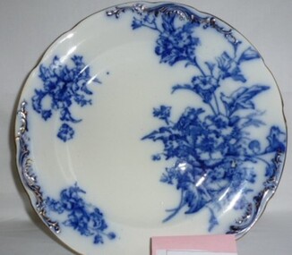 Domestic object - Plate, Stone Pottery Pahara, Hall dinner plate, 1910c