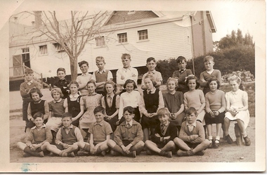Photograph, Greensborough Primary School Gr2062 1950 Grade 5, 1950_