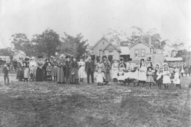 Photograph - Digital Image, Greensborough Primary School Gr2062 1907 Arbour Day, 1908_