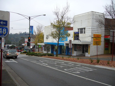 Photograph - Digital image, Noel Withers, Main Street Greensborough 2010, 04/06/2010