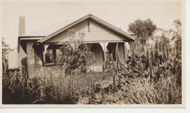Photograph - Digital image, Rose McLaughlin's house Greensborough 1936/38, 1937c
