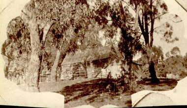 Photograph - Digital image, House in Greensborough, 1910c