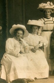 Photograph - Digital image, Stock Blackbourn Family 1909, 1909_