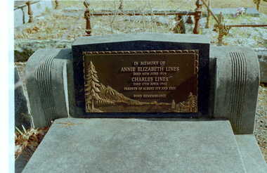 Photograph - Digital Image, Grave of Annie E Lines and Charles C Lines, Greensborough Cemetery, 16/06/1929