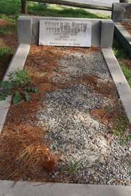 Photograph - Digital Image, Grave of Joseph and Dorothea (Dora) Goodman, Greensborough Cemetery, 06/07/1932