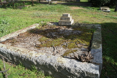 Photograph - Digital Image, Grave of Georgina L. Kaye at Greensborough Cemetery, 25/09/1925