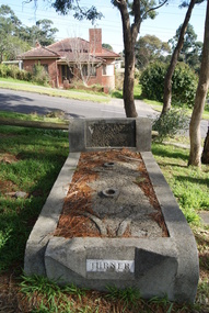 Photograph - Digital Image, Grave of Charlotte Turner and George Turner, Greensborough Cemetery, 25/08/1944