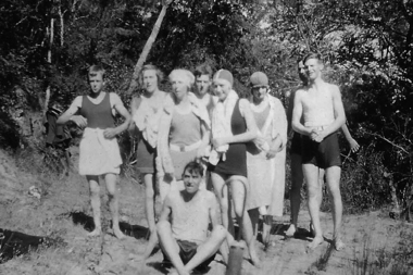 Photograph - Digital image, Bathers/swimmers, 1925c
