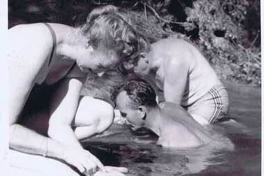 Photograph - Digital image, Jessie and Gordon Scholes with Tom Vickers, Plenty River, 1943c