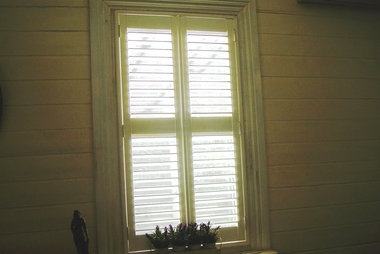 Photograph - Digital Image, 16 Poulter Avenue[interior, timber-lined walls and shutters], 21/05/2014