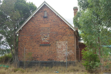 Photograph - Digital Image, Bundoora Primary School Bu1915 (old building) 4, 18/03/2014