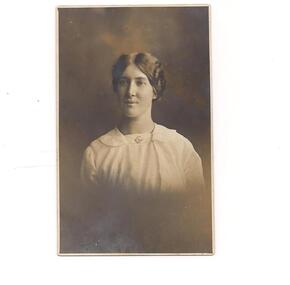 Photograph - Digital image, Unidentified woman, 1920c