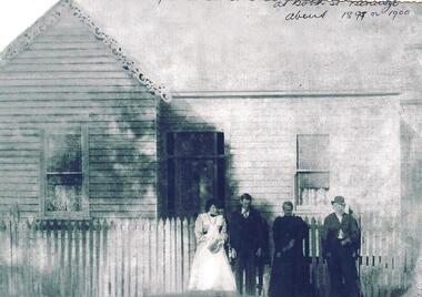 Photograph - Digital image, Medhurst family at Booth Street Bendigo, circa 1899, 1899c