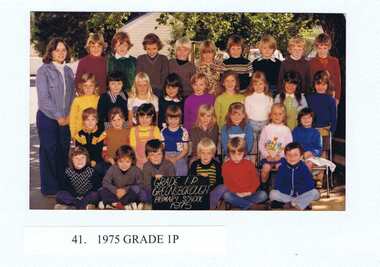 School Photograph - Digital Image, Greensborough Primary School Gr2062 1975 Grade 1P, 1975_
