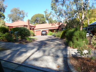 Photograph - Digital image, 24 River Street [Briar Hill], 02/05/2013