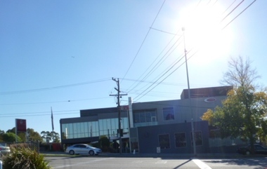 Photograph - Digital image, 105 Main Street [Greensborough], 02/05/2013