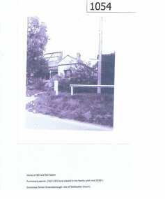 Photograph (copy), Home of Bill and Dot Splatt, 1940-1950