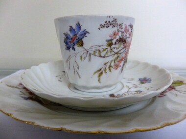 Cup saucer and plate set, Partington cup, saucer and plate, 1905_