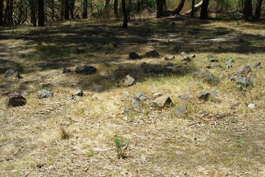 Photograph - Digital image, Marilyn Smith et al, Janefield Precinct: possible grave sites, 27/11/2014