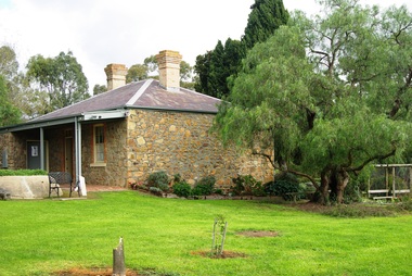 Photograph - Digital image, Marilyn Smith, Ellis Cottage, May 2016: 1 (Exterior), 27/05/2016