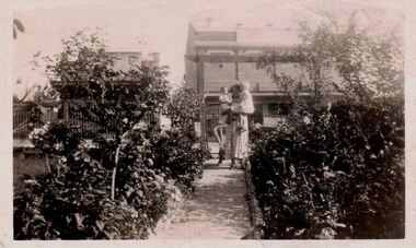 Photograph - Digital Image, Vera Poulter, Lesley Hills and Lorraine Poulter with Ashril Theatre in background, 1942c