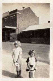 Photograph - Digital Image, Lesley Hills and Lorraine Poulter with milk billies c1942, 1940c