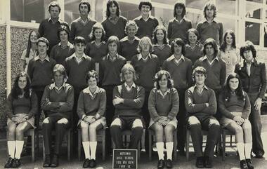 School Photograph - Digital Image, Watsonia High School WaHIGH 1974 Form 5E, 1974_