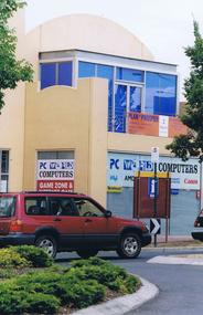 Photograph - Digital image, Frank Solomon, Greensborough: Main Street and Grimshaw Street corner, 04/06/2010