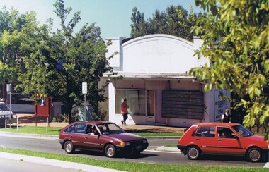 Photograph - Digital image, Frank Solomon, Small shop corner Grimshaw and Main Streets Greensborough 2, 04/06/2010