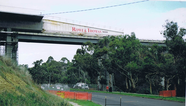 Photograph - Digital image, Frank Solomon, Plenty River Drive Bridge Roadworks 4, 2005c